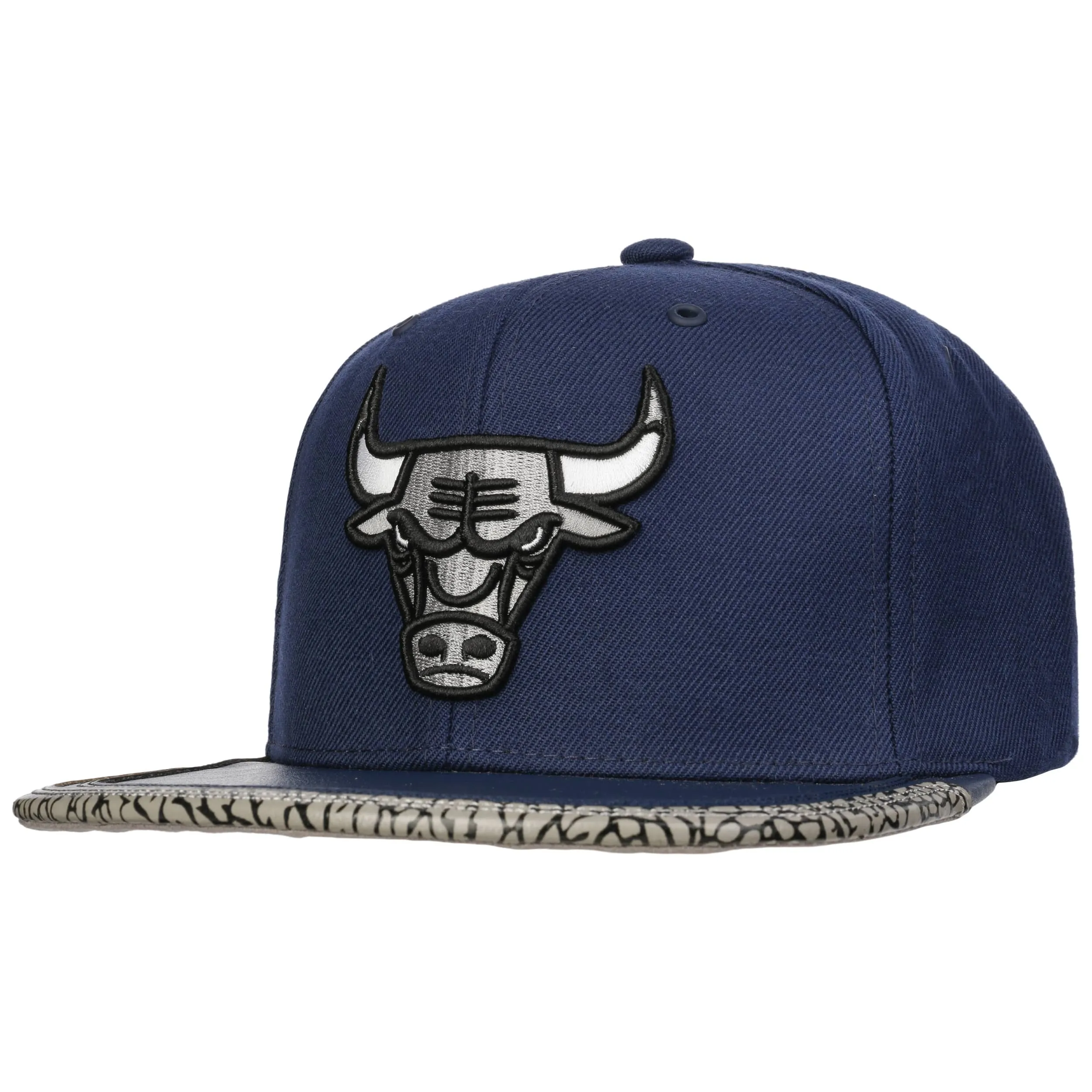 Casquette Bulls Snapback by Mitchell & Ness --> Chapeaux, casquettes & bonnets en ligne ▷ Chapeaushop