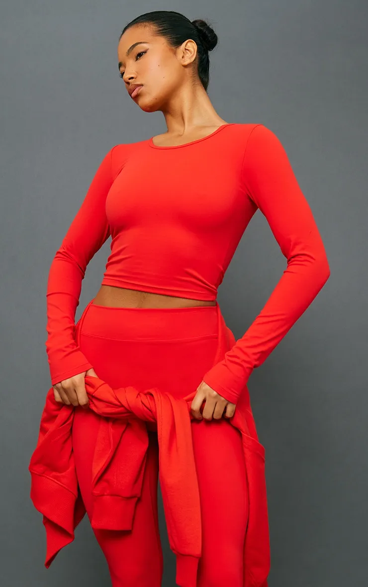 Crop top manches longues en sculpt rouge tomate à détail contours