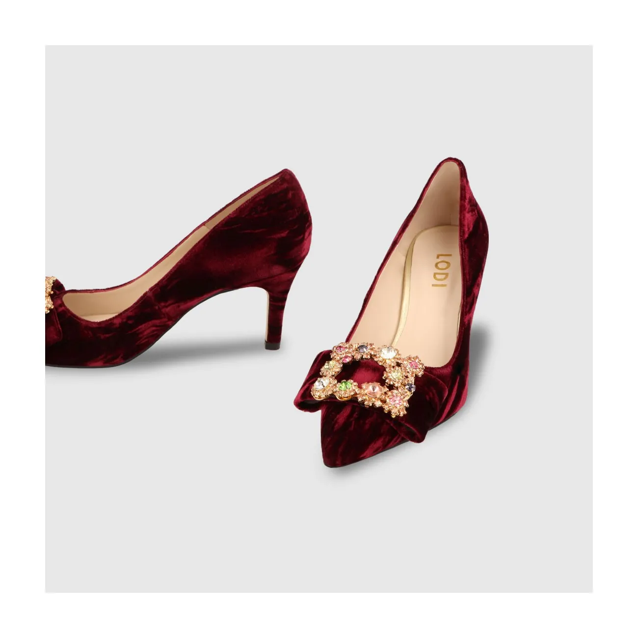 Escarpins femme en velours bijou bordeaux détail strass | Chaussures femme LODI en ligne.