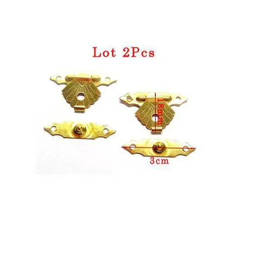 Fermeture boite doré modèle petit coquillage 18mm et 3cm  en 2 parties. lot 2pcs. n° 307