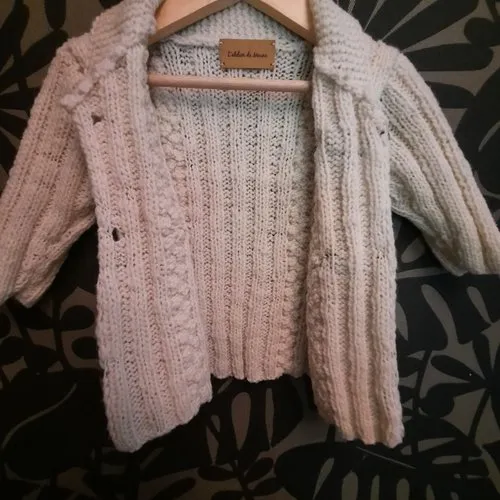 Gilet à torsades 12/18 mois 100 % pure laine locale, origine savoie