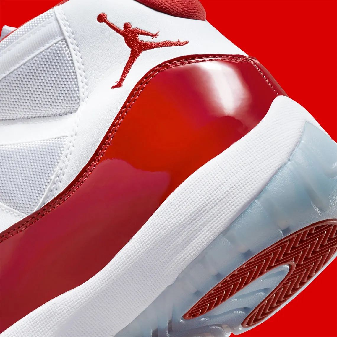 Jordan 11 Retro Cherry (2022)