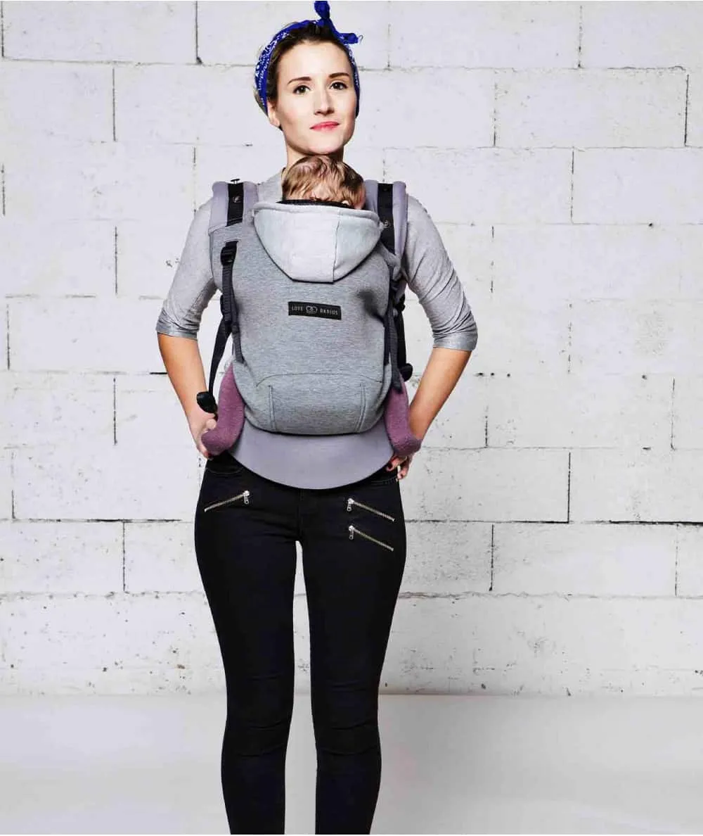 Love Radius : Porte bébé Physiologique 'Hoodie Carrier Pack' - Gris Flanelle - 100% Ecoresponsable - Mer(e)veilleuse