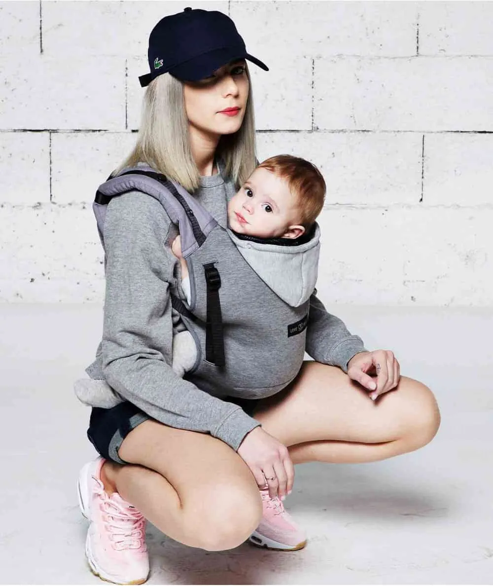 Love Radius : Porte bébé Physiologique 'Hoodie Carrier Pack' - Gris Flanelle - 100% Ecoresponsable - Mer(e)veilleuse