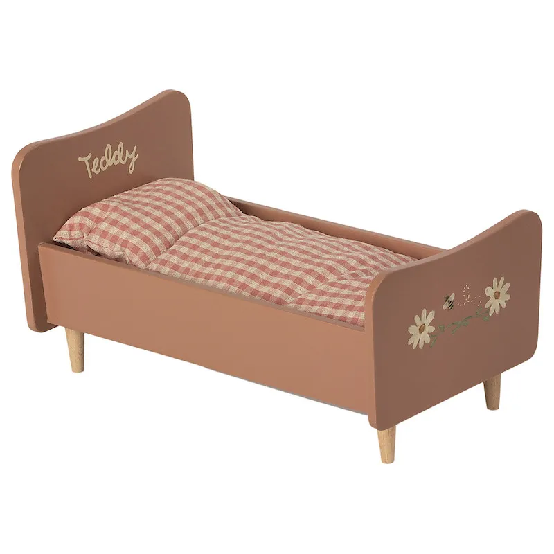 MAILEG - PETIT LIT EN BOIS ROSE - littlecasba.com