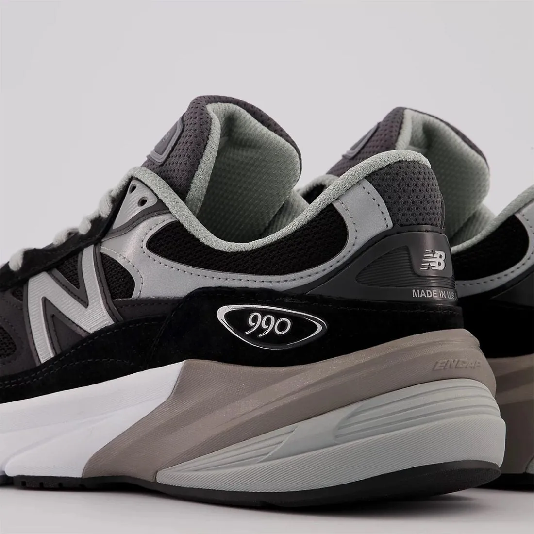 New Balance 990v6 MiUSA Black Grey White