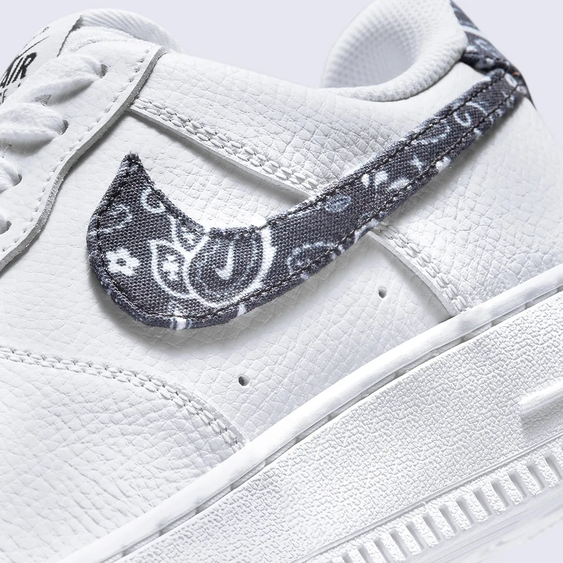 Nike Air Force 1 Low '07 Essential White Black Paisley