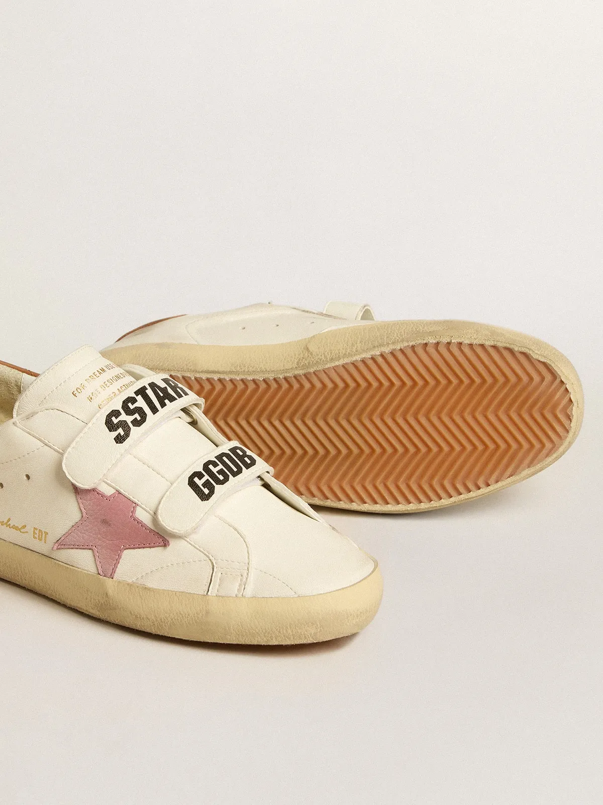 Old School en cuir nappa avec étoile en cuir rose et doublure en shearling beige | Golden Goose