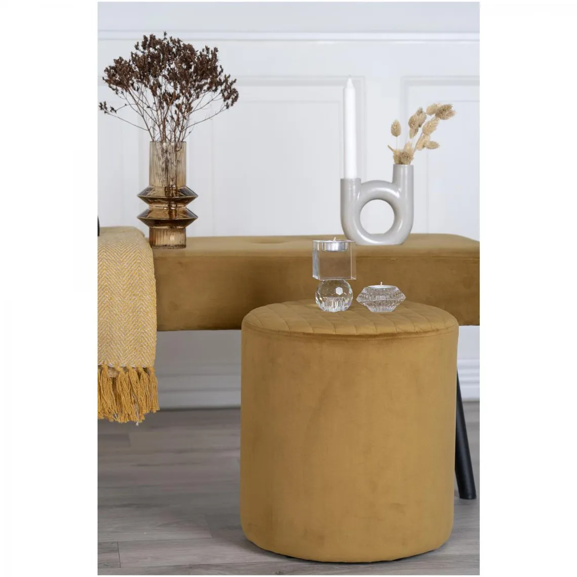 Pouf en Bois EJBY Velours Jaune Moutarde | 3 Suisses