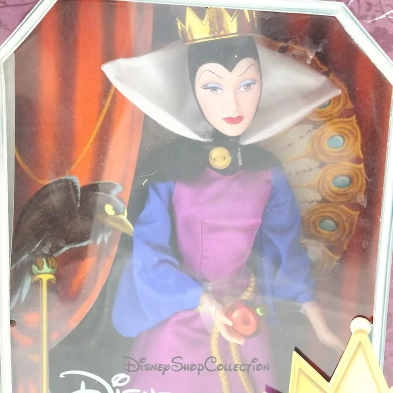 Poupée Evil Queen DISNEY MATTEL Blanche Neige méchante Reine 2013