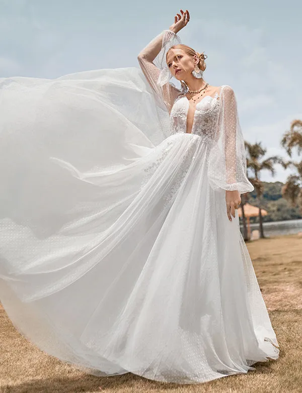 Robe de mariée ivoire A Line à manches longues et dos ouvert avec applications