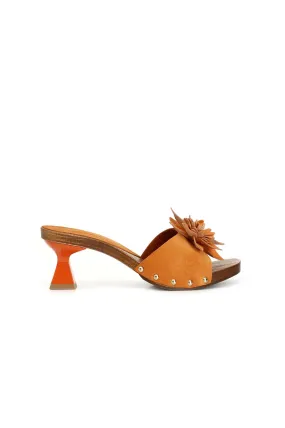 sandales en daim avec bande décorée et fleur en 3d. orange - CafèNoir