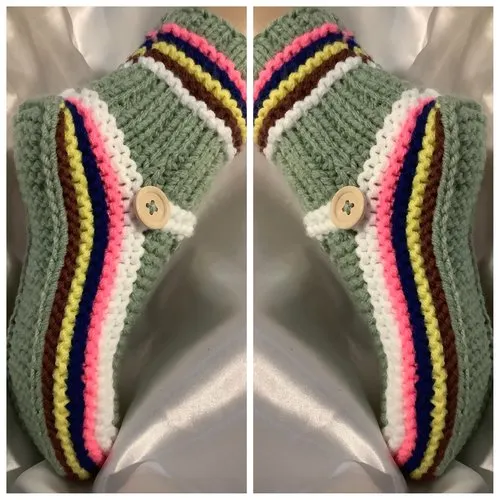 Sur commande.gros chaussettes  laine /acrylique doux,multicolores en tricot ,fait main pour femme ,fille