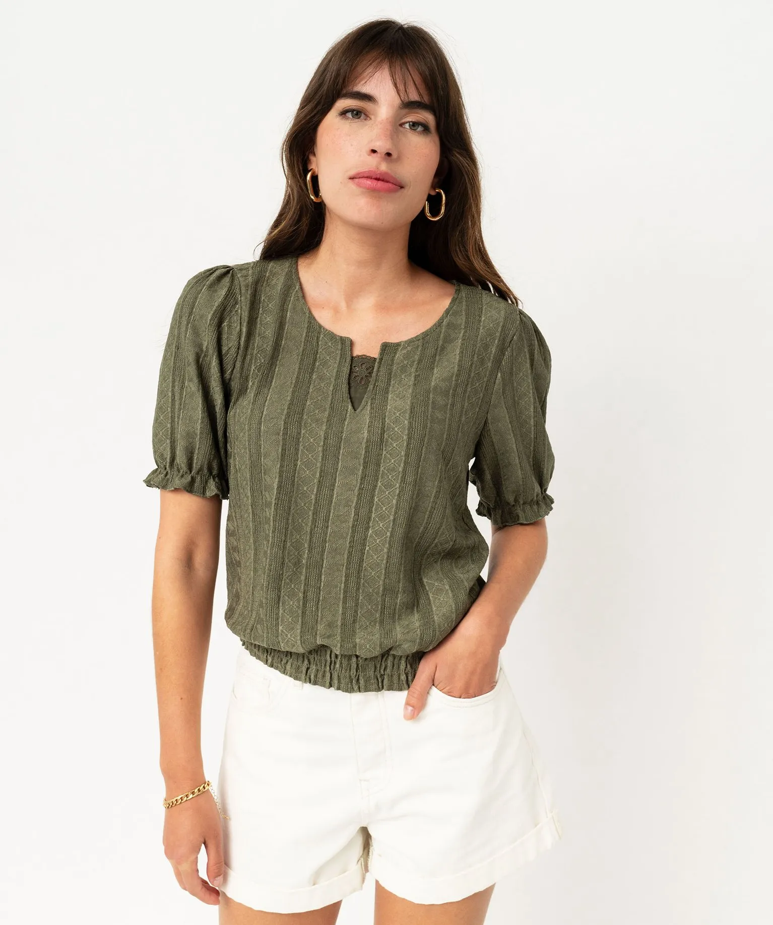 tee-shirt manches courtes blousant a col fantaisie femme vert t-shirts manches longues