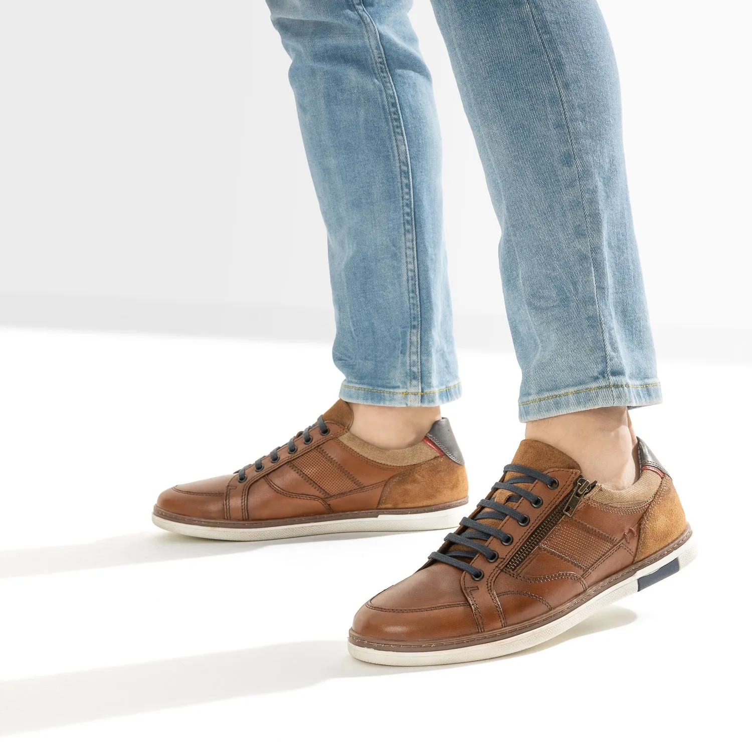 Tennis cognac cuir contrefort bleu marine - Baskets / Tennis Homme | ERAM